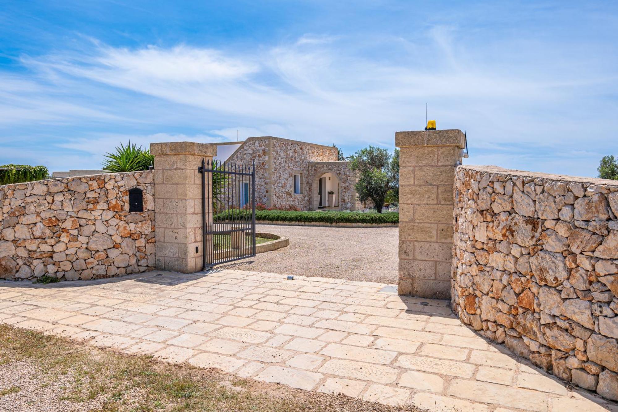 Leukos, dimora di charme Villa Salve Bagian luar foto