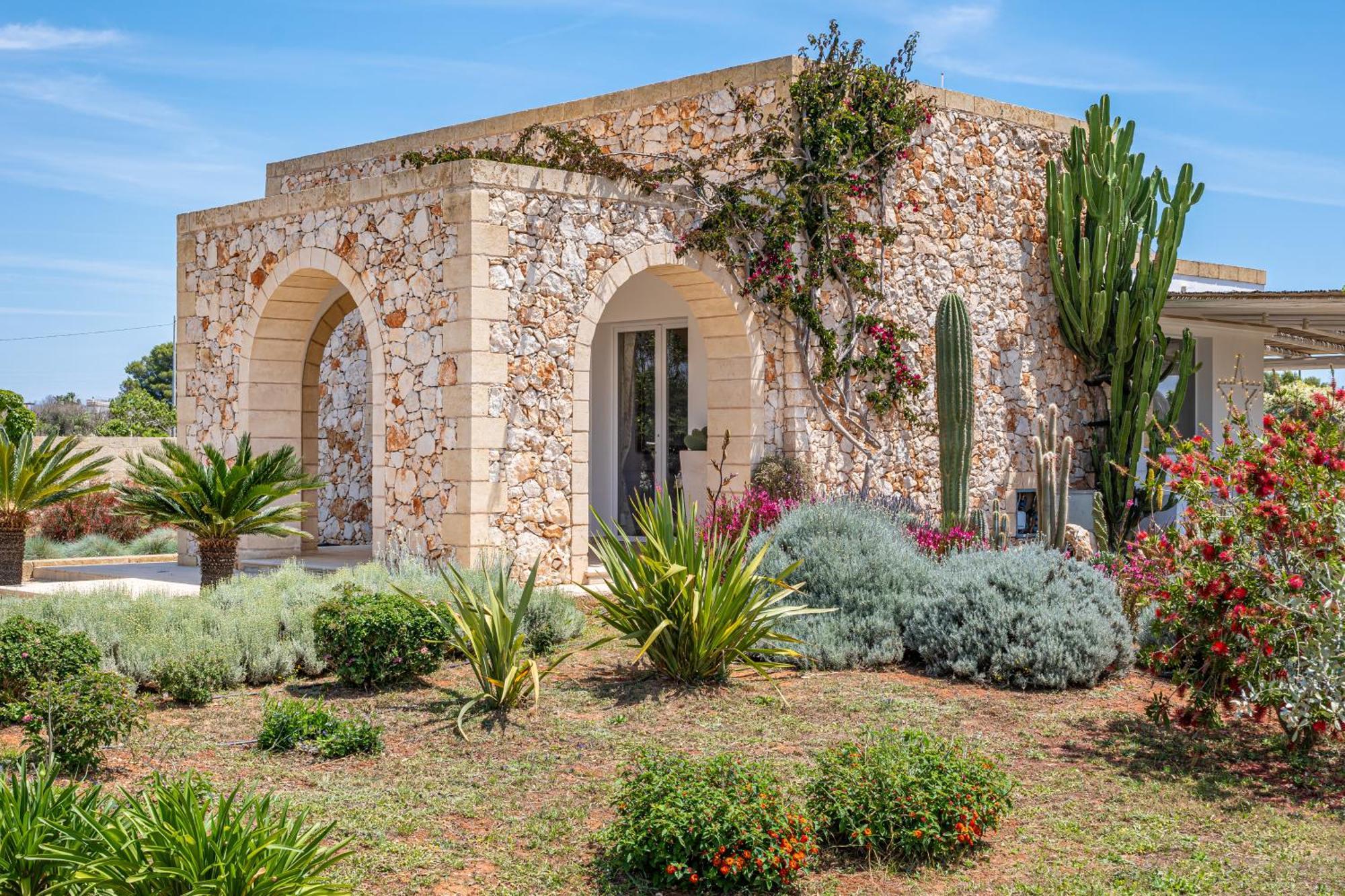 Leukos, dimora di charme Villa Salve Bagian luar foto