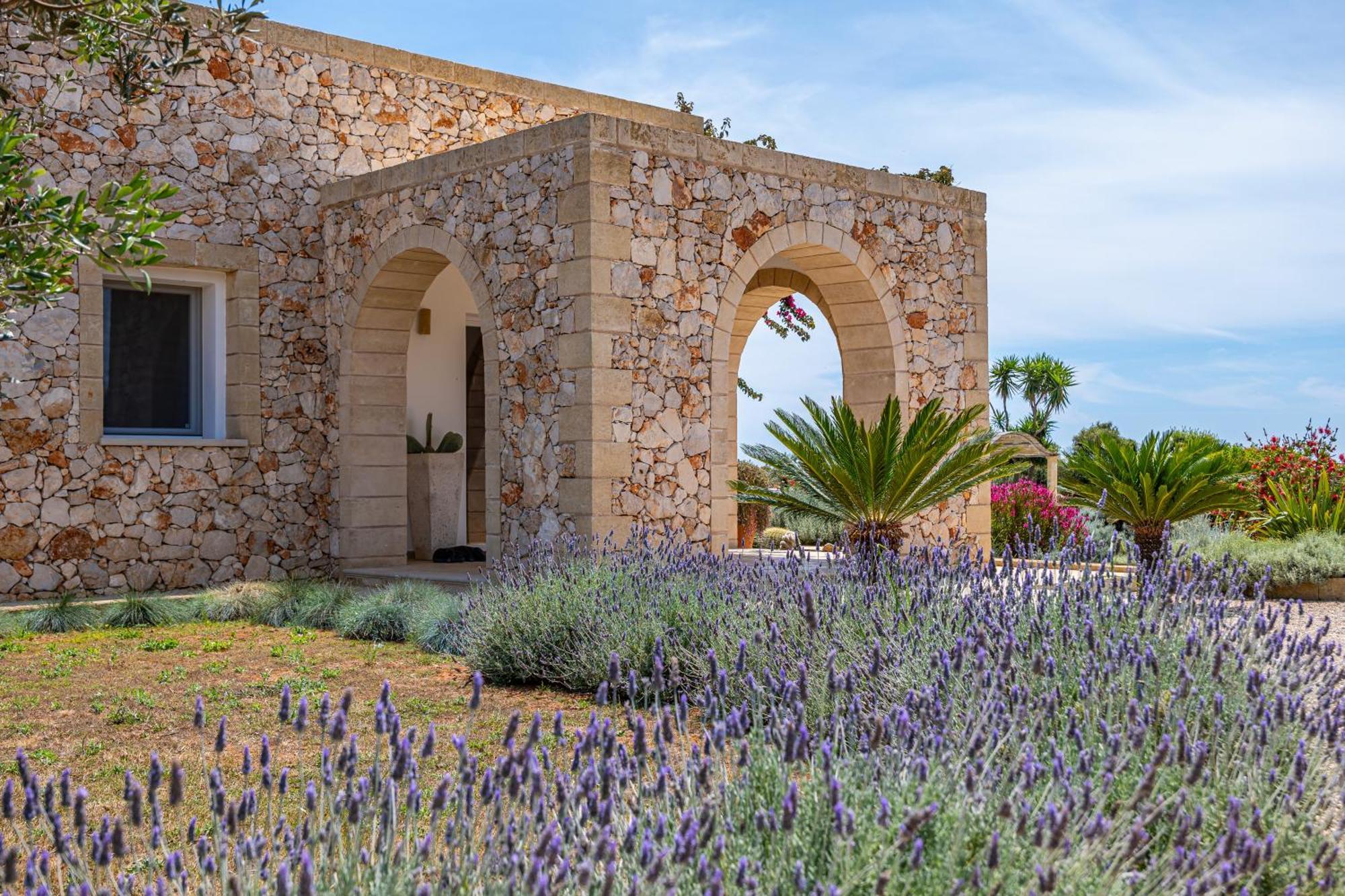 Leukos, dimora di charme Villa Salve Bagian luar foto